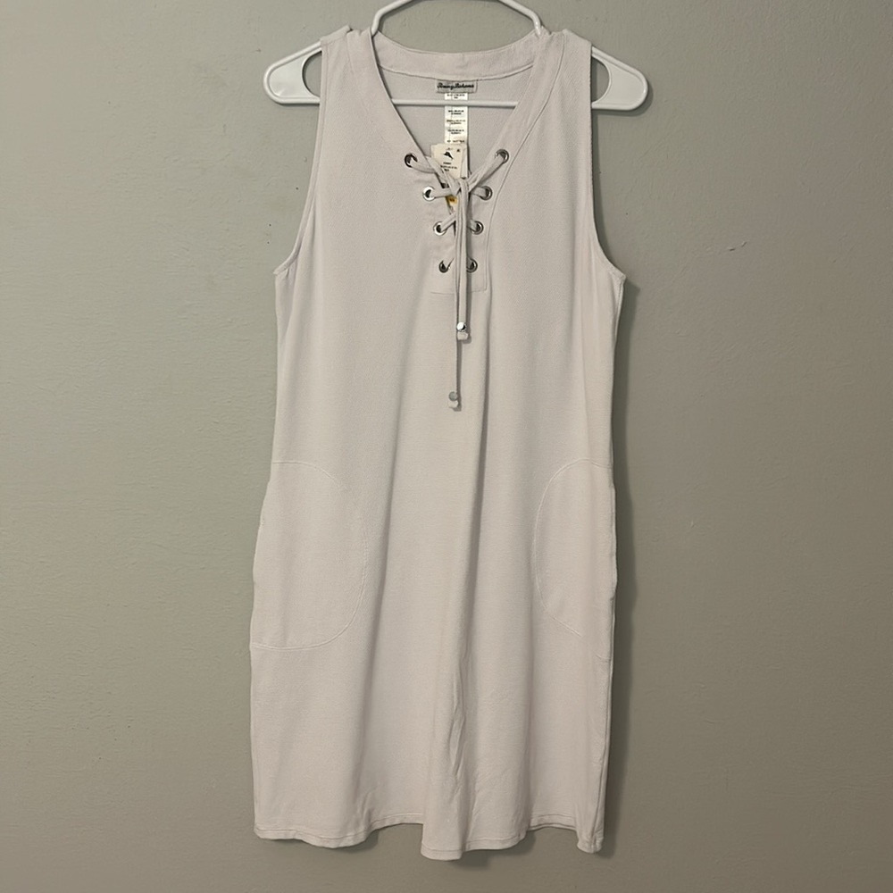 NWT Tommy Bahama color block lace up spa dress, white, women’s size M. Cute!